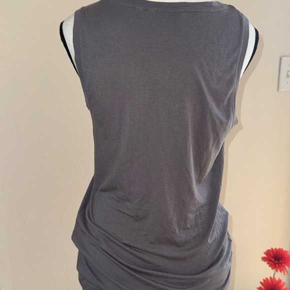 Athleta Charcoal Sleeveless Tank Top - Picture 3 of 7